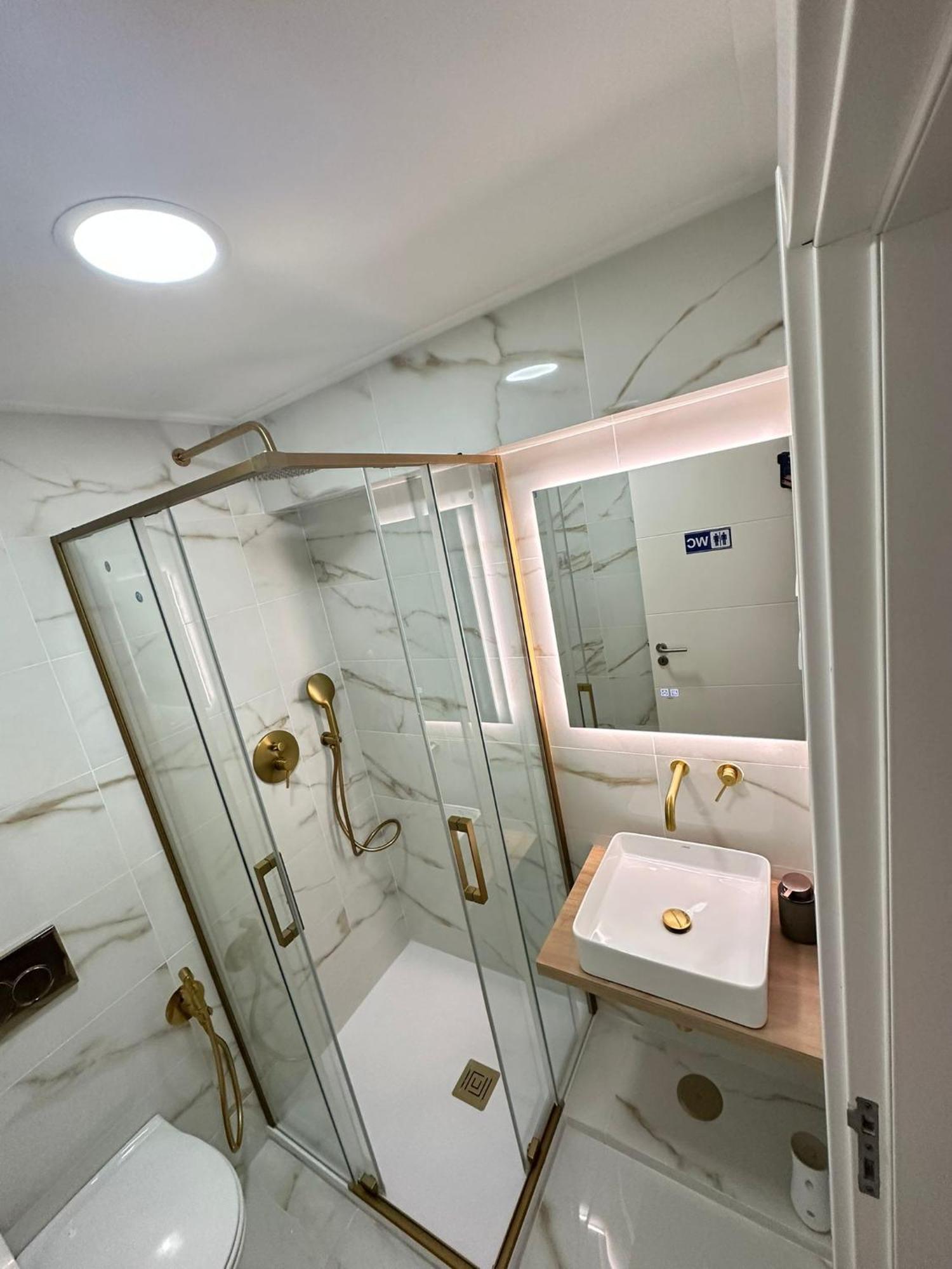 Quarto Aeroporto Lisboa 外观 照片